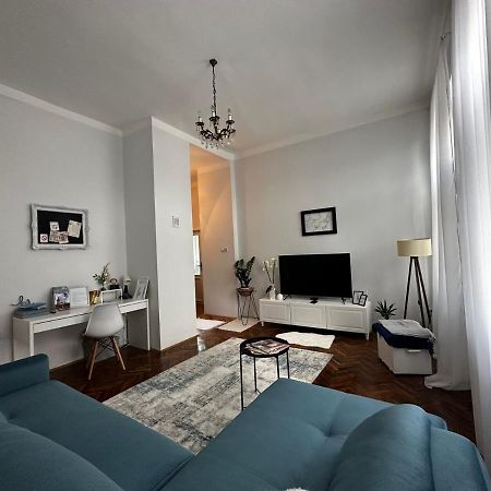 Pure Of Joy City Centre Apartment Subotica Exteriör bild